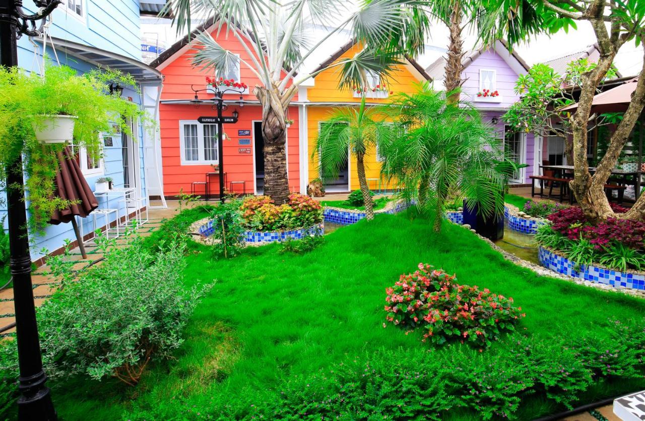 Zan Homestay Буонметхуот Екстер'єр фото