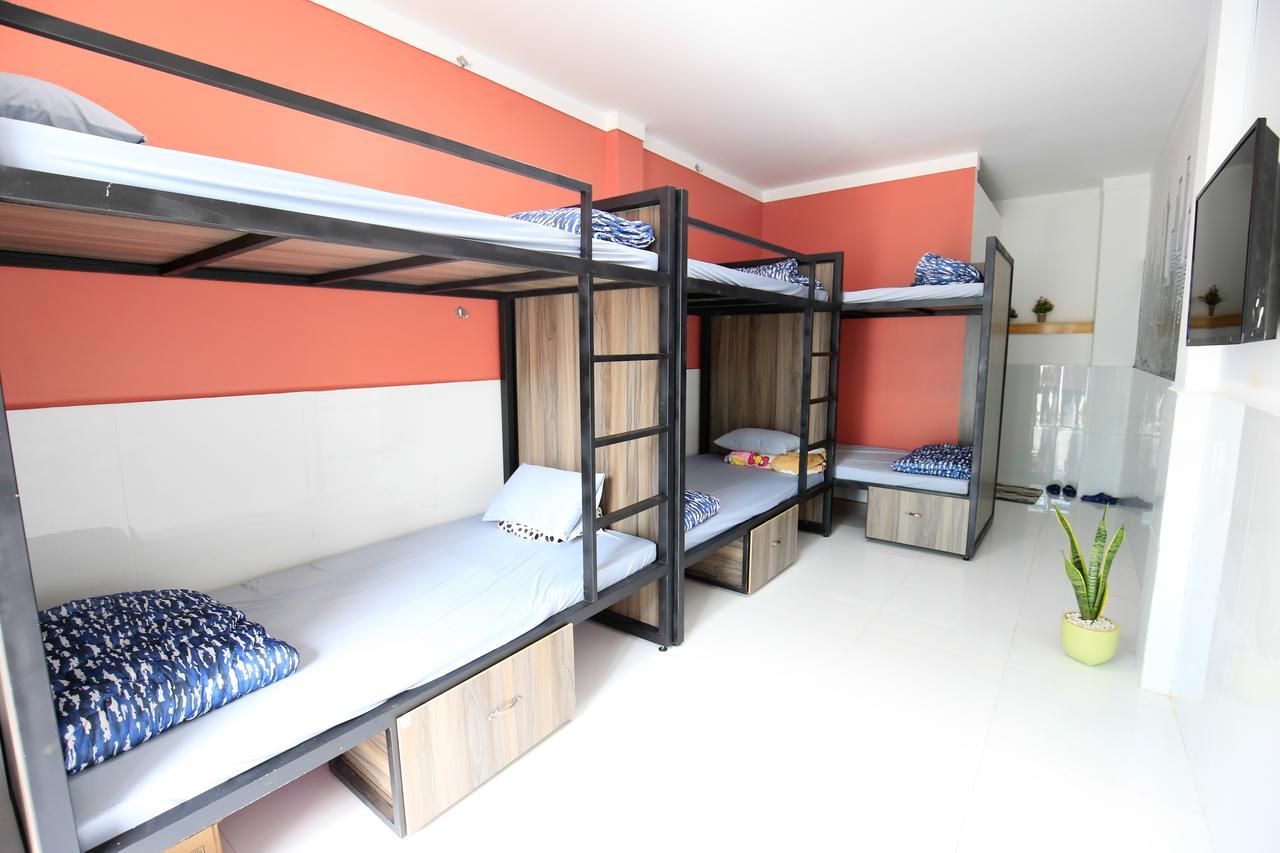Zan Homestay Буонметхуот Екстер'єр фото