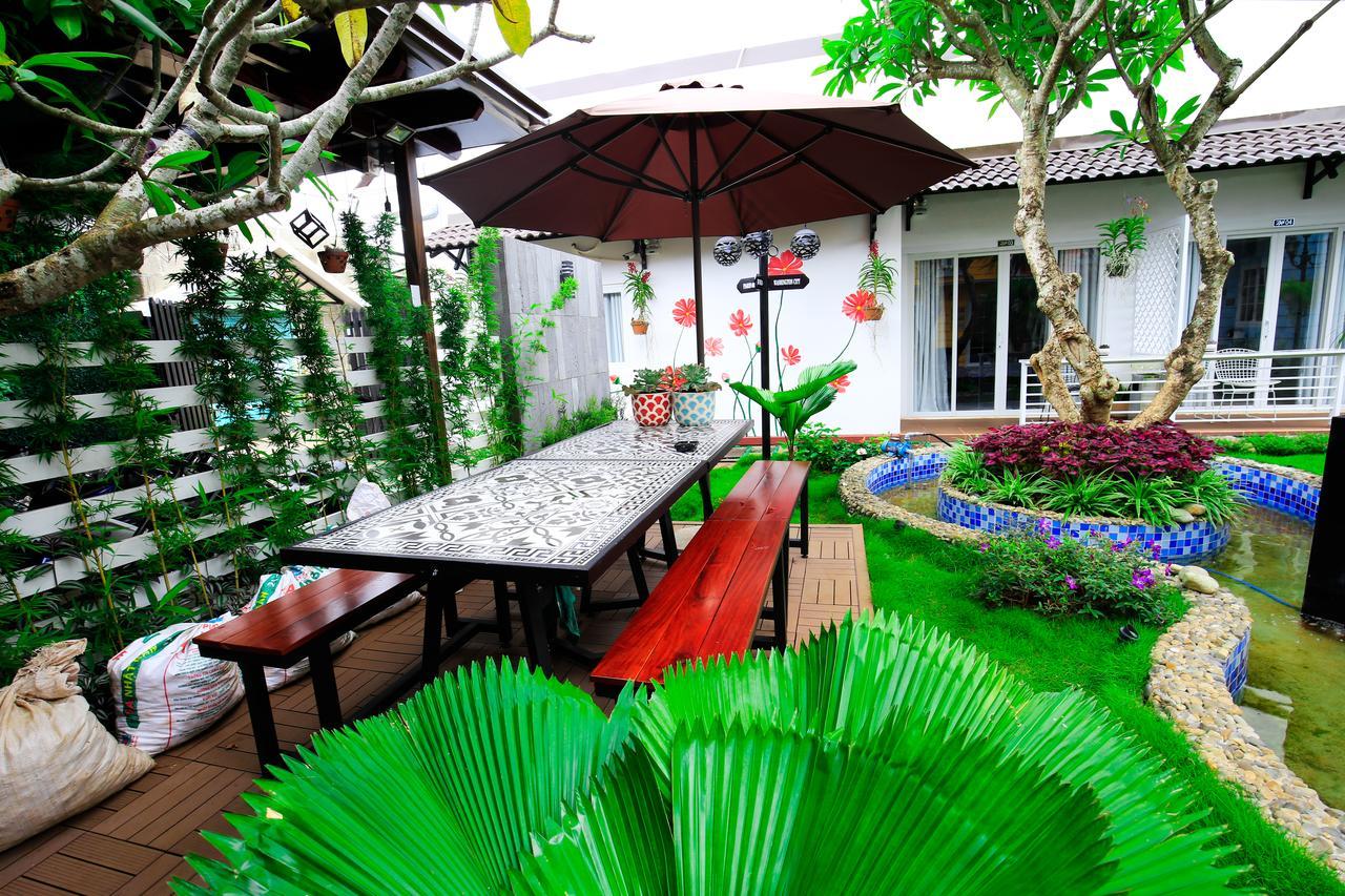 Zan Homestay Буонметхуот Екстер'єр фото